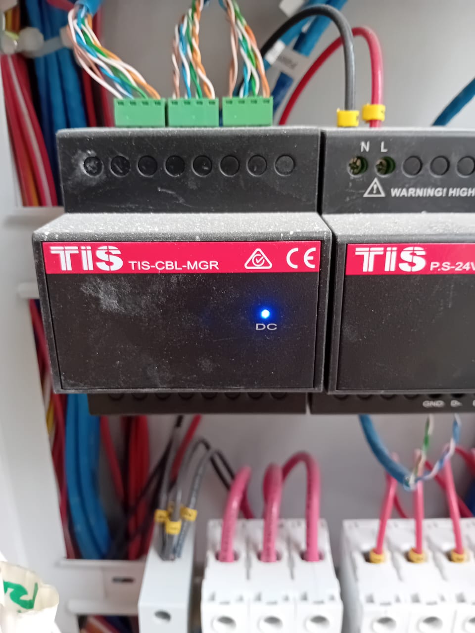 كهرباء مصانع وصيانة